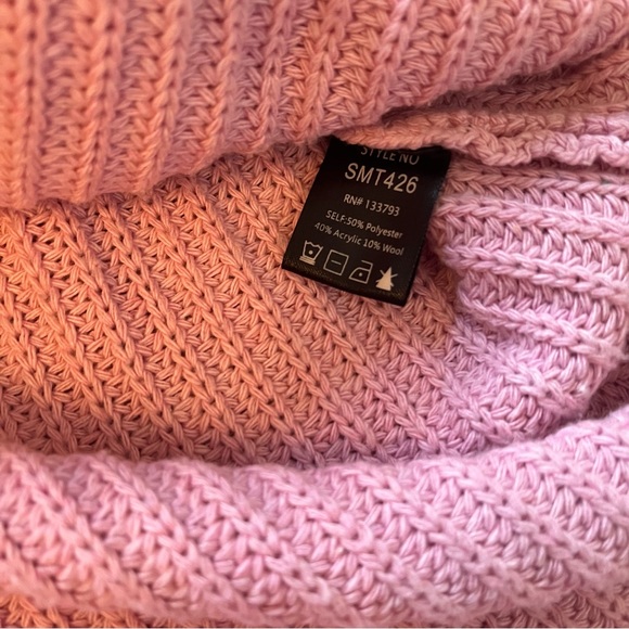 POL Chunky Mock Turtleneck Wide Sleeve Cropped Hi-Low Hem Distressed Sweater - Picture 13 of 16